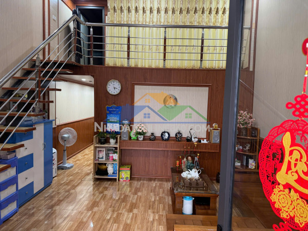 Chính chủ cần bán nhà có vị trí đẹp tại  phường ninh khánh - tp.ninh bình, tỉnh ninh bình.