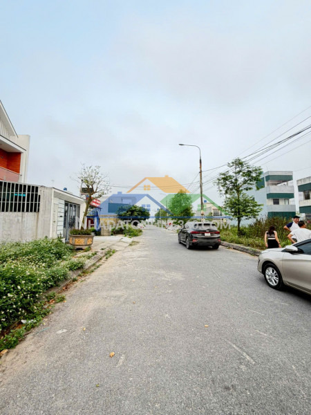 Bán nhà mặt phố vọng đức thuộc phường cửa nam, hà nội.