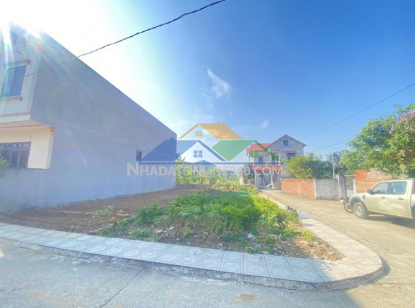 Tôi cần bán mảnh đất 100m2 full thổ cư tại trung tâm hoà lạc gần metro 5