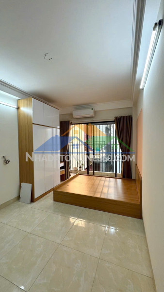 Cho thuê ccmn full đồ đẹp máy giặt riêng ban công thoáng ngõ 178 tây sơn, đống đa