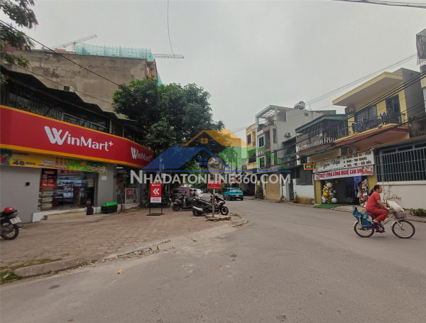 Bán nhà hàng xóm vinhome – dòng tiền 200tr  gara ô tô – mặt tiền rộng – hơn 9 tỷ chút xíu