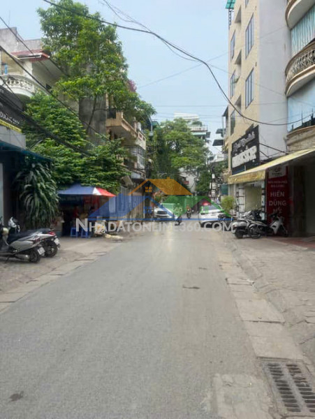 Bán nhà hoàng hoa thám 122m 5 tầng thang máy  mt 7m 25 phòng khép kín dtkhủng giá 31.5 tỷ