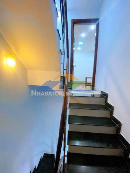 Bán nhà hẻm 4 tầng bình thạnh, 4pn, 40m2, sổ hồng, 7.6 tỷ - 0903821326