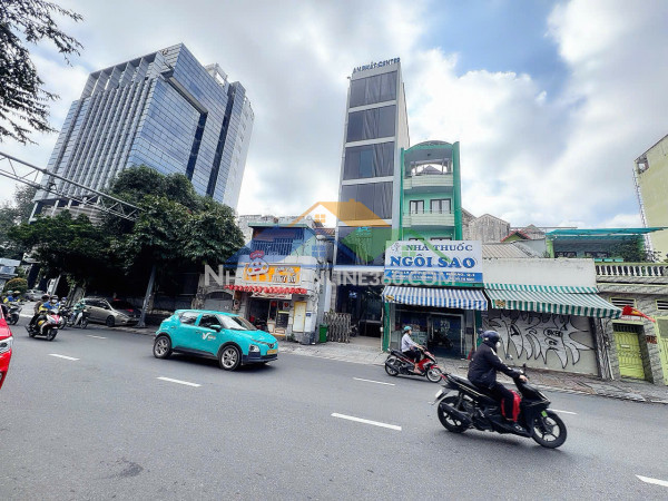 Hiếm - dt 185m2 - bán nhà 4 tầng mt đ.hoàng sa, quận 3 - cấp phép xây building cao tầng - chính chủ xưa