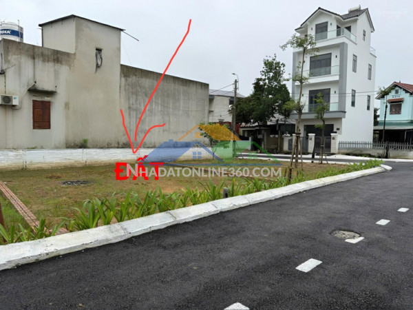 Vi trí đắc địa đất đẹp 135m2 x 5m mặt tiền trục chính giá đầu tư