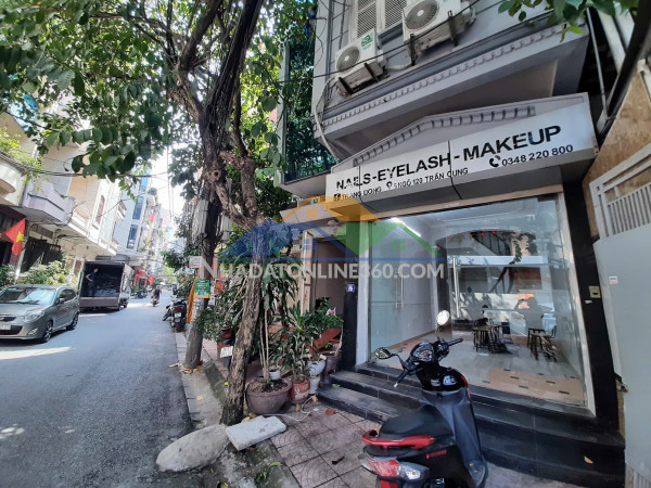 Cho thuê nhà 4 tầng,5 ngủ,3 wc ngõ 120 trần cung gần bệnh viện e,đh điện lực