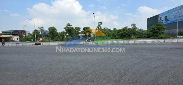 Chính chủ gửi bán lô góc 3 mặt tiền – vị trí đắc địa...