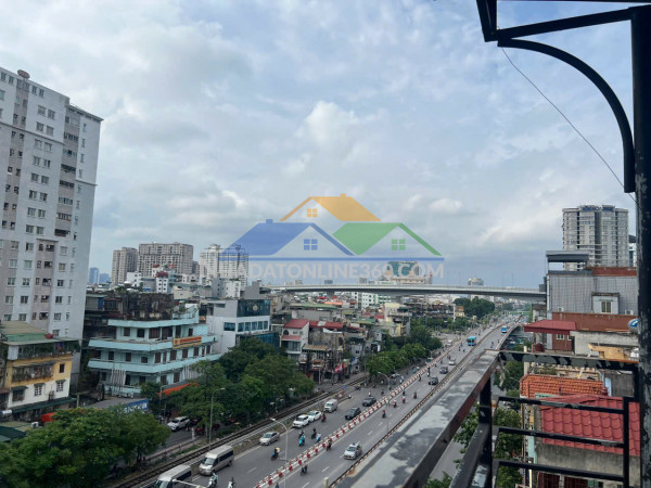 Cần cho thuê căn hộ rẻ mặt phố giải phóng chỉ từ 3 - 4...