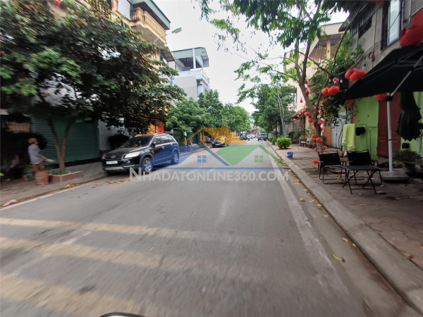 ????????????nhà mới ở ngay - 10m ô tô tránh - gần công viên cạnh khu tđc, đường rộng ô tô tránh 7 tỷ