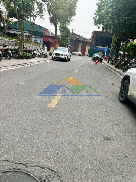 Bán căn hộ chung cư eurowindow river75m 3 ngủ view tt triển lãm...