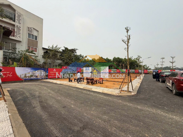 Với 1.4 tỷ sở hữu 100m đất hoà lạc full thổ cư