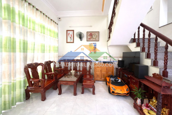 Bán nhà tl43 thủ đức – 76m² 3pn – ngang 7m – có gara ô tô – giá tốt 5.1 tỷ