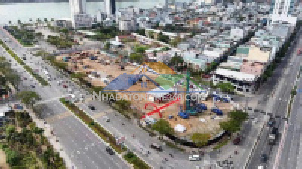 Đà nẵng  xuất hiện biểu tượng mới ven sông hàn- nhà đầu về đây