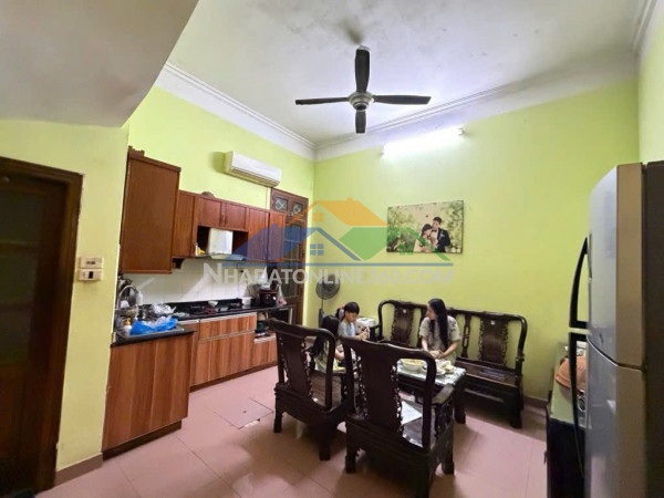 64m chùa bộc – nhỉnh 22 tỷ –  cách phố 10m - không có căn thứ 2