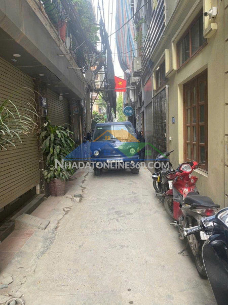 Bán nhà mới- đẹp- ngõ nông - ôt ô vào nhà phố trạm 42 m2 x 5 tầng x 11.3 tỷ.