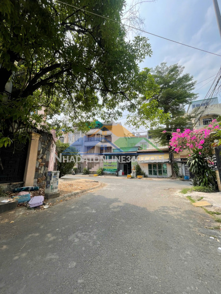 Nhà đặng thùy trâm p.13 bình thạnh – 4x15 – 3 tầng – khu bình lợi trung (giá 12.x)