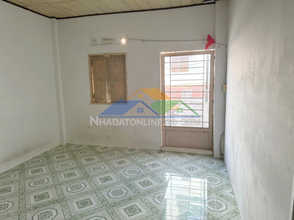 Mặt tiền kinh doanh dương bá trạc, p. chánh hưng (p2 q8)