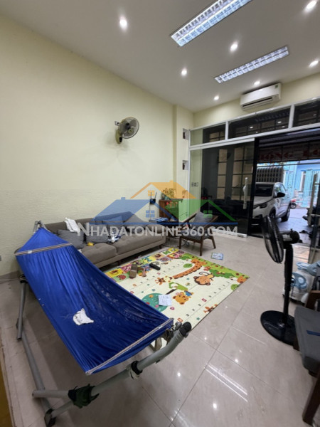 Mặt tiền thủ khoa huân, gần biển mỹ khê, nhà 3 tầng 114m2 hạ chào 1.5 tỷ, chỉ còn 14.3 tỷ