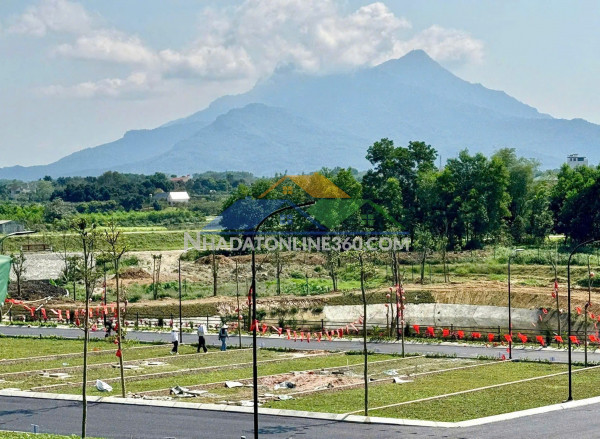 Đất ba vì 110m2 mặt tiền 7m view núi tản và sát suối hai chỉ hơn 1 tỷ