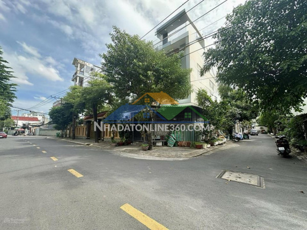 Góc 2 mt 496/ dương quảng hàm, p6. dt 116m2 (5,2x23m). hẻm rộng 12m giá 14,5 tỷ (tl)