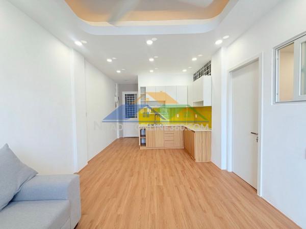 Bán ch cây mai minh phụng q11, 50m² 2pn, thang máy, 2.85 tỷ