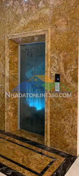 Cho thuê nhà căn góc, 221m2- 5,5t, nguyễn tuân, vũ trọng phụng -89 tr