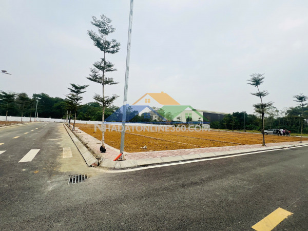 Hàng siêu vip vùng lõi khu cnc hòa lạc gân dại lộ thăng long,metro5, cách ql21  300m.....