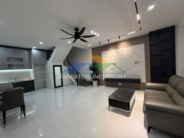 ⭐nhà phố kiều sơn - văn cao - 42m 3 tầng - ô.tô đỗ sát nhà