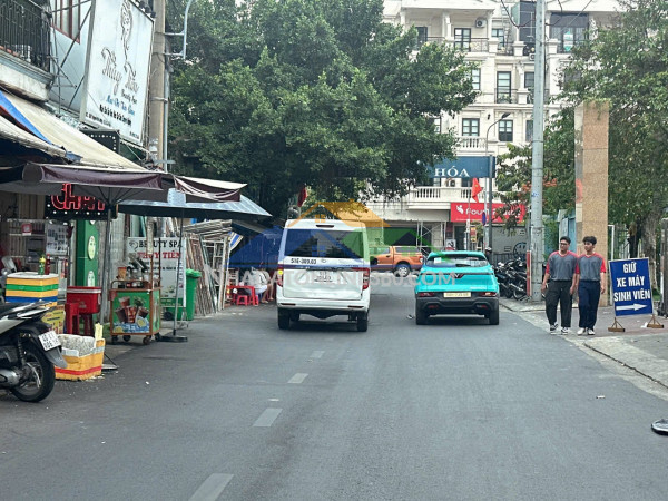 Bán chdv ngang 6.6m 5 tầng hẻm 467 lê đức thọ 111m2 gần lotte 24pn tn 50tr chỉ 13.8 tỷ