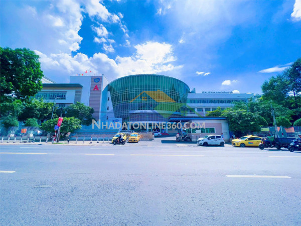 Np322
bán siêu phẩm showroom 6 lầu trước mặt quốc lộ 1a trung tâm làng nghề gỗ hố nai - bvđk thánh tâm