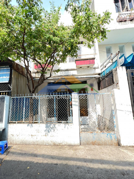 Nhà 2 tầng (4.2x15.3m) 2 mặt hẻm đường âu dương lân p3q8. giá: 7.6 tỷ