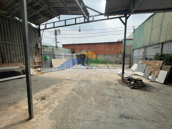 Chính chủ cần sang nhượng lại xưởng quận 12 ,tphcm