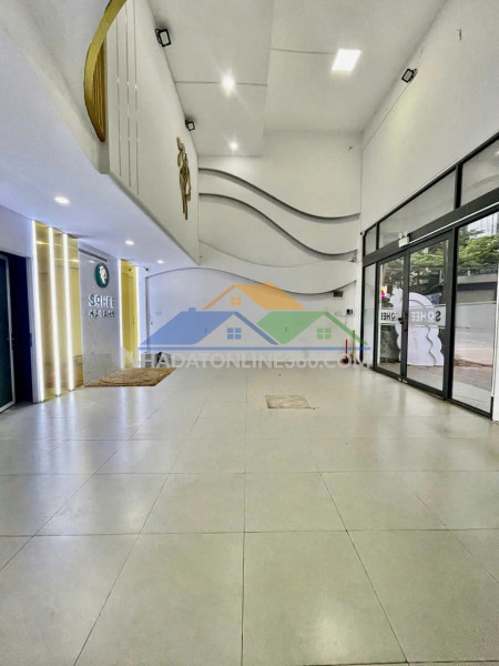 Cho thuê nhà mặt tiền kinh doanh , trung tâm buôn ma thuột, đắk lắk