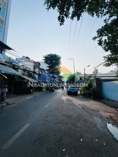 Nhà đẹp 4 tầng – 4pn 5wc – ở cực sướng – trung tâm dương bá trạc – 7.89 tỷ