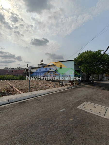 Bán đất 5x24m giá 3,75 tỷ đường 6m nhựa thông đông thạnh 7
