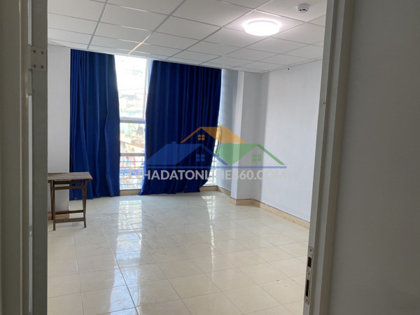 Cho thuê căn hộ 1 phòng ngủ tại vinhomes symphony riverside, long biên