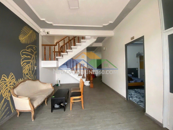 Cho thuê mặt bằng mặt tiền lý nam đế, phường 8 đà lạt 10...