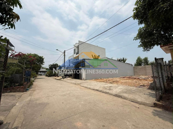 Bán lô đất quốc lộ 21-khu công nghệ cao-hòa lạc-dt 80m2.mt 6m.full thổ cư-giá đầu tư chỉ 2tỷ7