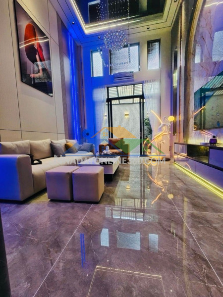 5 tầng thang máy - oto đỗ cửa - làng hoa trung tâm gò vấp - chủ để lại toàn bộ nội thất tiền tỷ - nhĩnh 11 tỏi