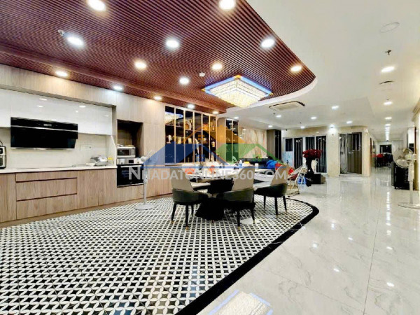 Đỉnh kd chdv 93pn 8l+hầm ngang 10m 600m2 mtkd ngay âu cơ gần đh văn hiến tn 550tr 135 tỷ.