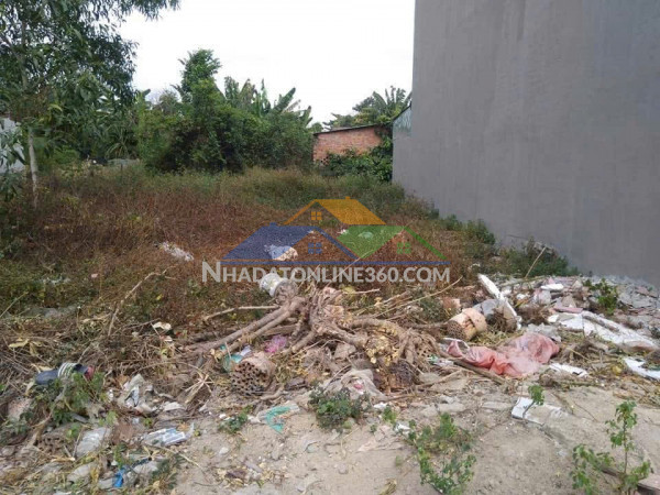 Giá tốt - chính chủ cần bán nhanh lô đất mặt tiền đẹp vị trí tại huyện hóc môn, tphcm