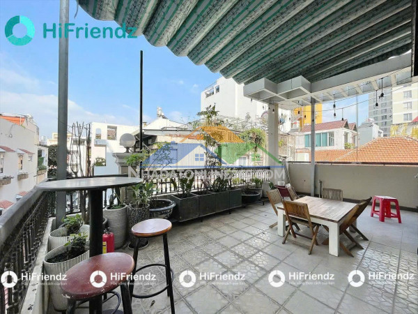 Phòng 201 ban công rộng, sáng thoáng – dọn vào ở ngay