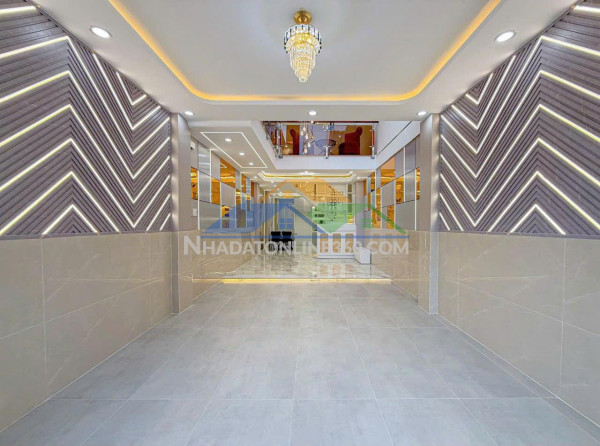 Xe hơi để trong nhà, huỳnh thị đồng, 4x19m, cạnh phú mỹ hưng, hơn 8 tỷ