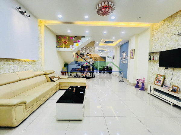 Biệt thự chdv cao cấp, góc 2 mặt tiền, gần bờ kênh tham lương, dt 320m2, 4 tầng giá 39 tỷ