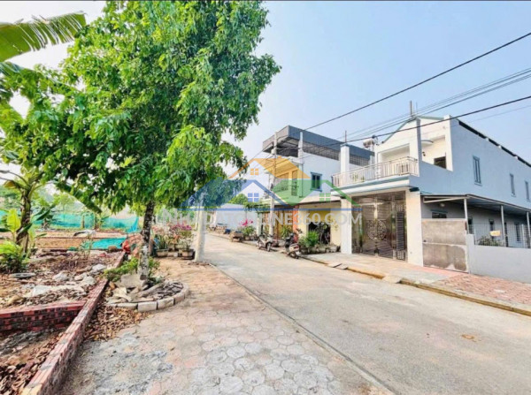 Đất cạnh đại học quốc gia - khu cnc giá hơn 2 tỷ