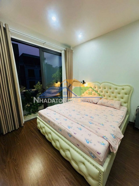 Bán nhà ngọc thụy- ngõ nông- sát ô tô- 33m 5 tầng full nt nhỉnh 6 tỷ(tl)