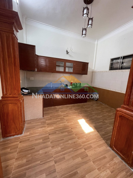 Bán nhà 3,5 tầng trung tâm bồ xuyên oto vào tận nơi nhà dân xây chắc chắn