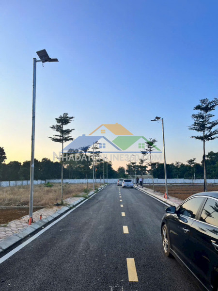 Tiết lộ lô đất 100m2 gần metro số 5, khu vựchòa lạc. phù hợp xây trọ, đầu tư sinh lời, kết nối metro 5 – quốc lộ 21