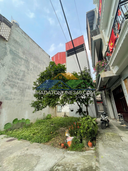 Chủ cần bán gấp nhà mặt đường  khương trung – 44/56m² – 5t – ô tô vào nhà – kd đỉnh