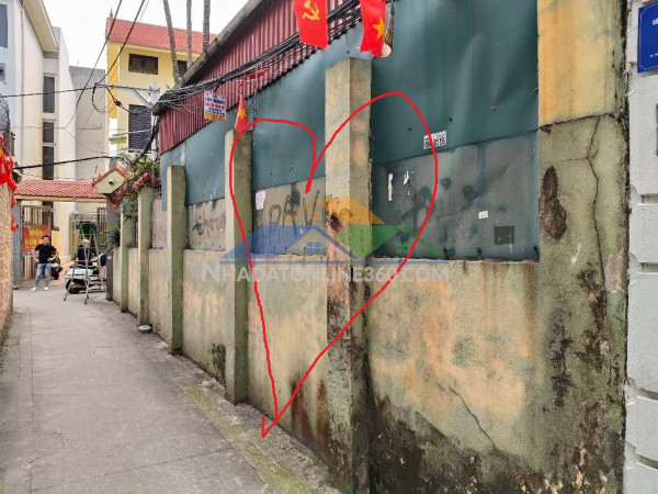 Tìm đất đầu tư thạch bàn 9 tỷ 50m mặt tiền 5m ngõ thông,long biên